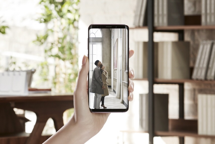 Kāzu fotogrāfes ieteikumi īstā brīža notveršanai bildē Kāzu fotogrāfes ieteikumi īstā brīža notveršanai bildē