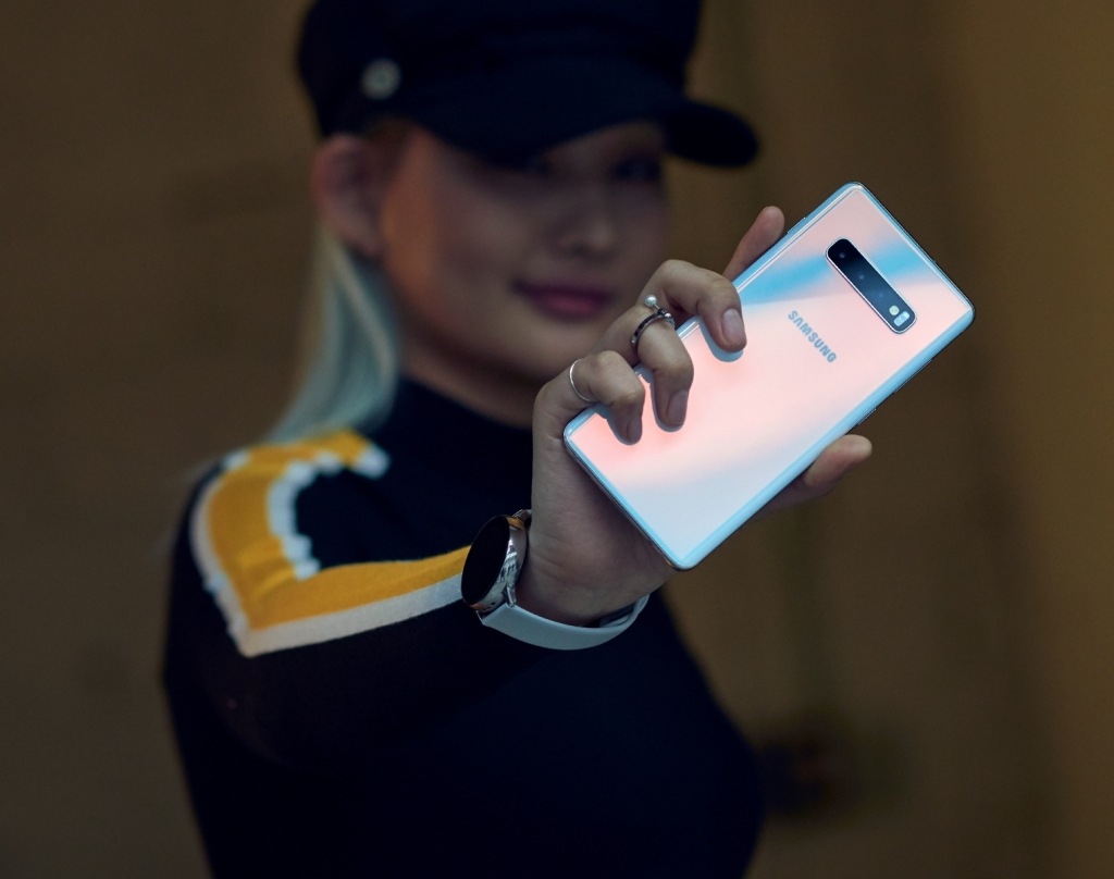 Provoni më shumë opsione të fuqishme të Note 10 në Galaxy S10 Provoni më shumë opsione të fuqishme të Note 10 në Galaxy S10