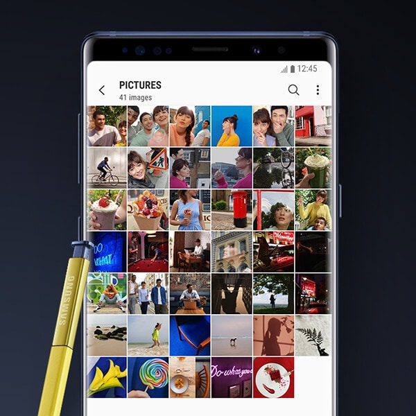Photo gallery screen on the Galaxy Note9 with S Pen.