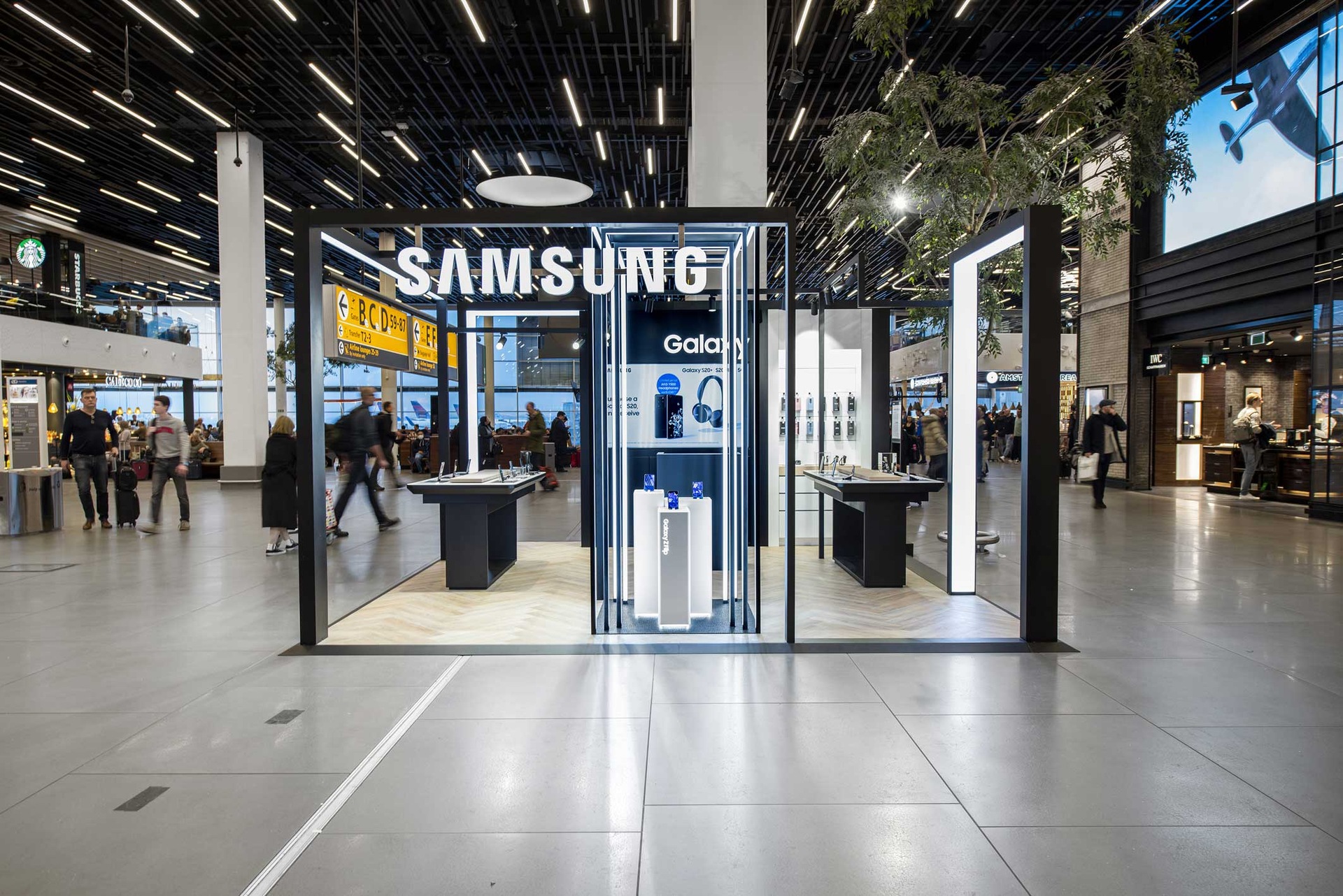 samsung pop-up store op schiphol airport