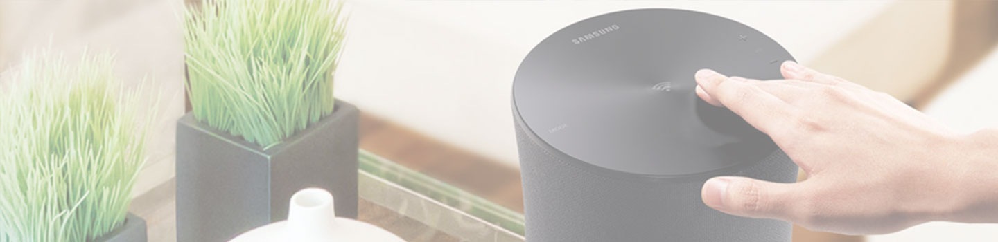 man vrouw smartphone samsung