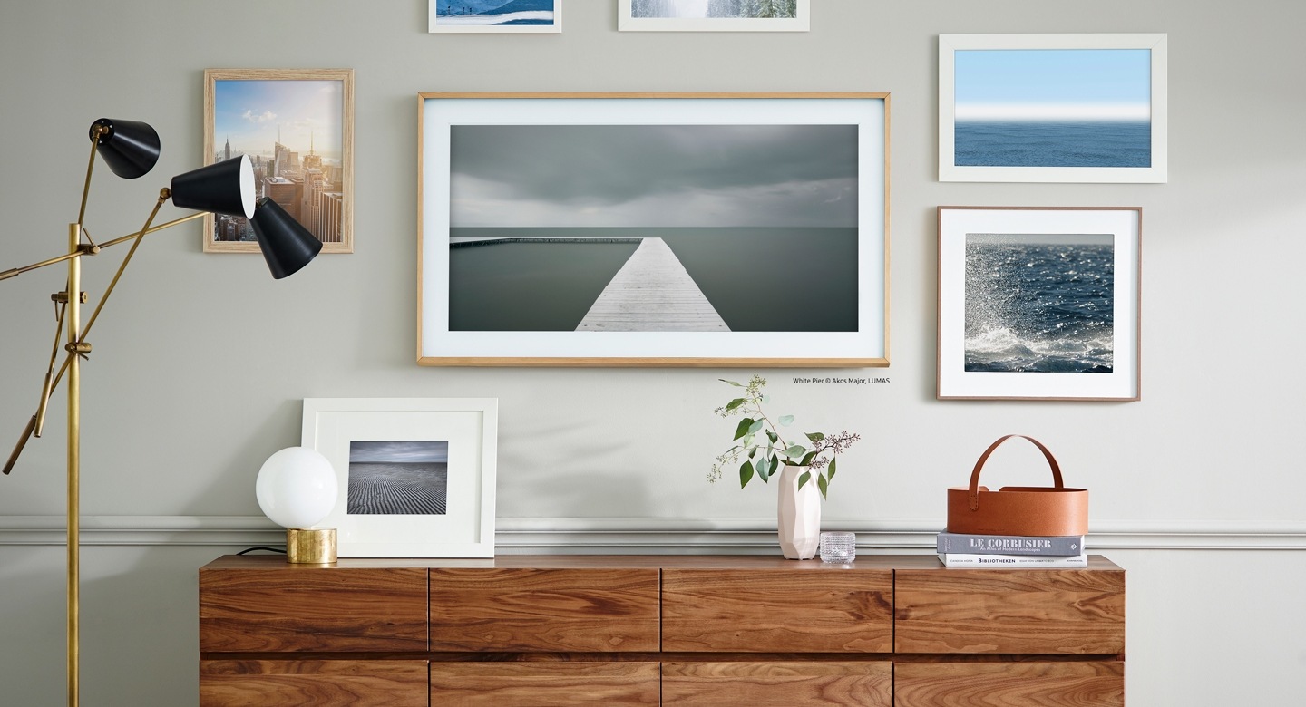 Pakkepris ved kjøp av Frame TV med valgfri ekstra ramme.