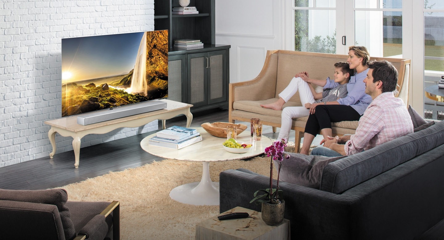 Pakkepris på 55" Q7F 4K QLED TV og All-in-One Soundbar MS661
