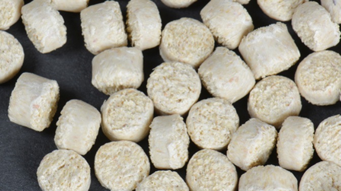 Zdjęcie folii bioplastycznej z ekstraktami z trzciny cukrowej