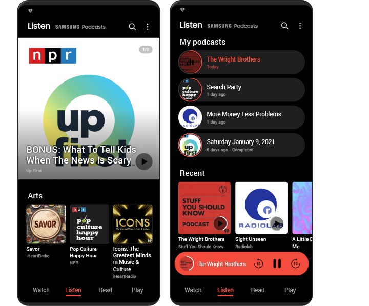 Dwa ekrany Galaxy pokazują ekran główny z Listen po lewej i listę „Moje podcasty” po prawej. Oba ekrany pokazują różne możliwości wyboru podcastów.