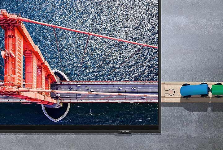 Telewizor 8K Samsung QLED - odkryj rozdzielczość 8K i technologię skalowania treści podnosząca jakość obrazu!