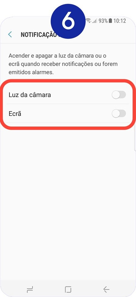 Ative as funções da Notificação flash. Quando uma função se encontra ativa o interruptor será mostrado na cor azul