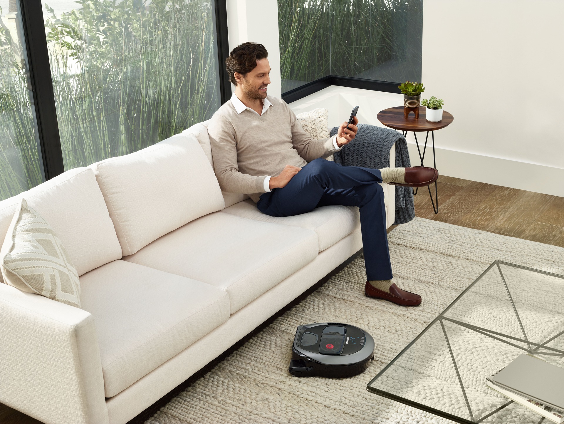 Samsung Powerful Robotic Suction