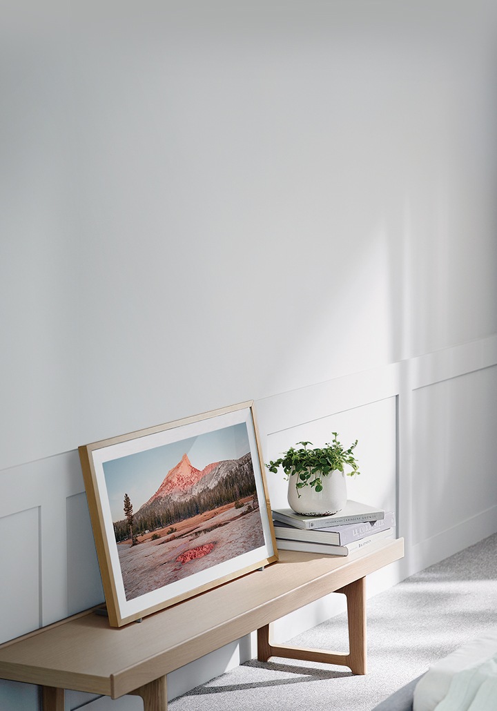 Novi Samsung Frame TV od 32 inča savršeno pristaje čak i malom prostoru.