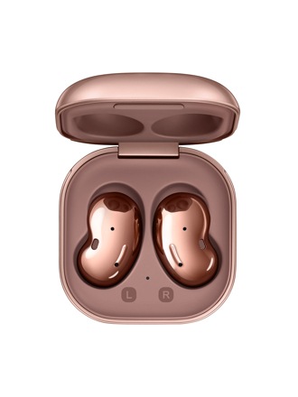 مشهد علوي لزوج من سماعات Galaxy Buds Live برونزية اللون داخل حقيبة شحن مفتوحة.