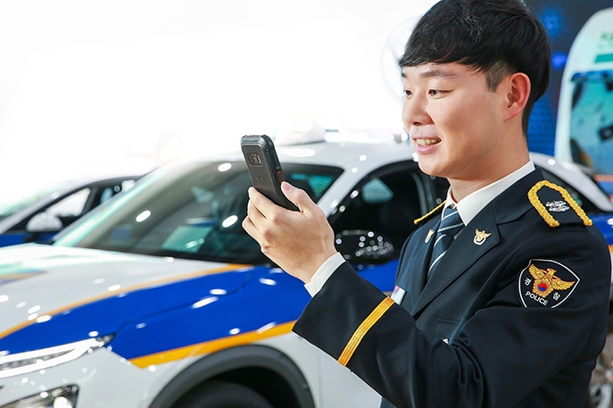 경찰청 – 삼성전자 재난안전통신망(PS-LTE) 전용 러기드 스마트폰