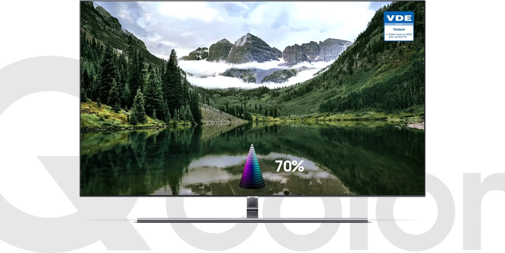 A animated image of natural scenery to explain Q Color. As the color volume goes up from 70% to 100%, various colors look more vibrant and clear.