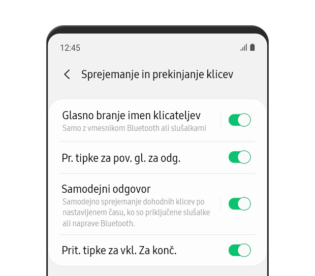Prikazan je meni »Sprejem in prekinitev klicev«. Vklopljene so štiri možnosti: glasno branje imen klicateljev, pritisk tipke za zvišanje glasnosti za sprejem klicev, samodejno sprejemanje klicev in pritisk tipke za vklop za prekinitev klicev.