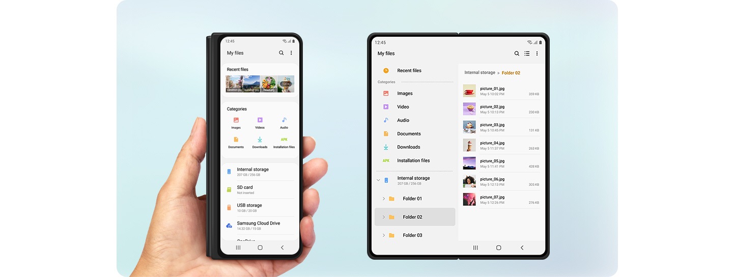 Galaxy Z Fold2 mobilna telefona, prikazana drug ob drugem. Levi je zložen, desni pa razprt. Na zaslonih obeh naprav vidimo ‚Moje datoteke‘, kar prikazuje novo intuitivno prilagajanje aplikacij zloženemu/razprtemu položaju Galaxy Z Fold2 mobilnega telefona za brezhibno prilagoditev ogleda.
