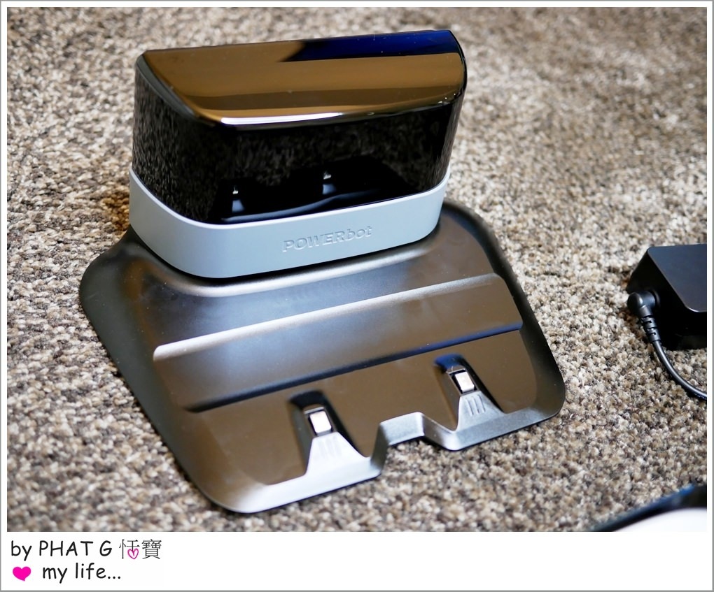 這個充電站的小小貼心設計有大大的滿足我~~~ 這個充電站的小小貼心設計有大大的滿足我~~~