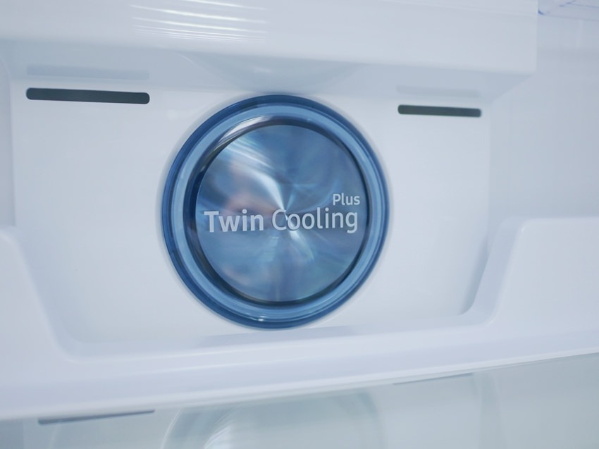 這台Samsung Twin Cooling Plus雙門循環冰箱RT46呢 這台Samsung Twin Cooling Plus雙門循環冰箱RT46呢