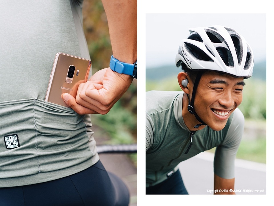 Samsung Galaxy S9+ 圓潤輕薄的機身造型,塞進口袋幾乎無感。 Samsung Galaxy S9+ 圓潤輕薄的機身造型,塞進口袋幾乎無感。