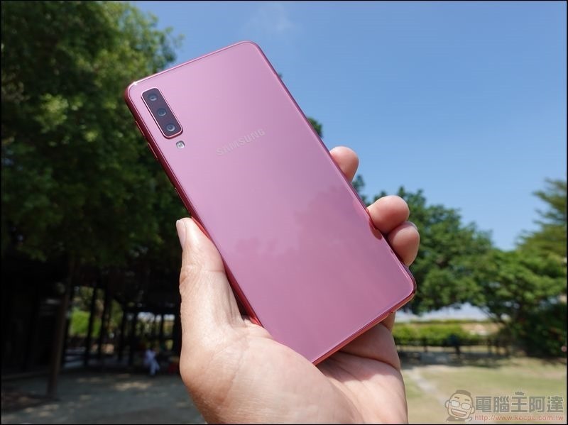 Galaxy A7 Galaxy A7