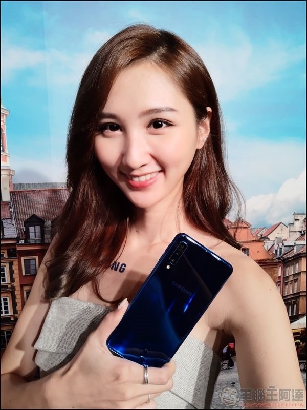 Galaxy A7 Galaxy A7