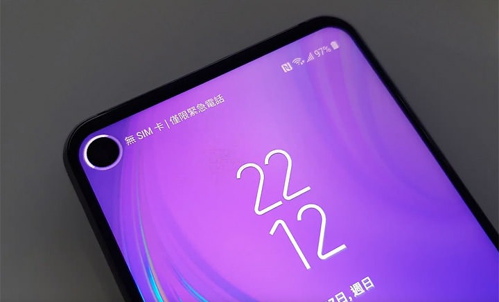 圖:另外在開啟臉部辨識時,在解鎖畫面也可以看到前鏡頭邊緣有浮動的光影提示解鎖中。 圖:另外在開啟臉部辨識時,在解鎖畫面也可以看到前鏡頭邊緣有浮動的光影提示解鎖中。