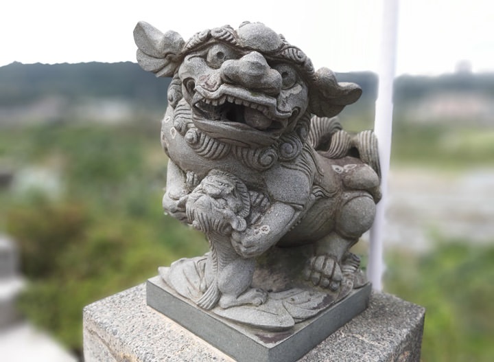 圖:前面景深即時預覽範例的石獅子像,也有不錯的效果。 圖:前面景深即時預覽範例的石獅子像,也有不錯的效果。