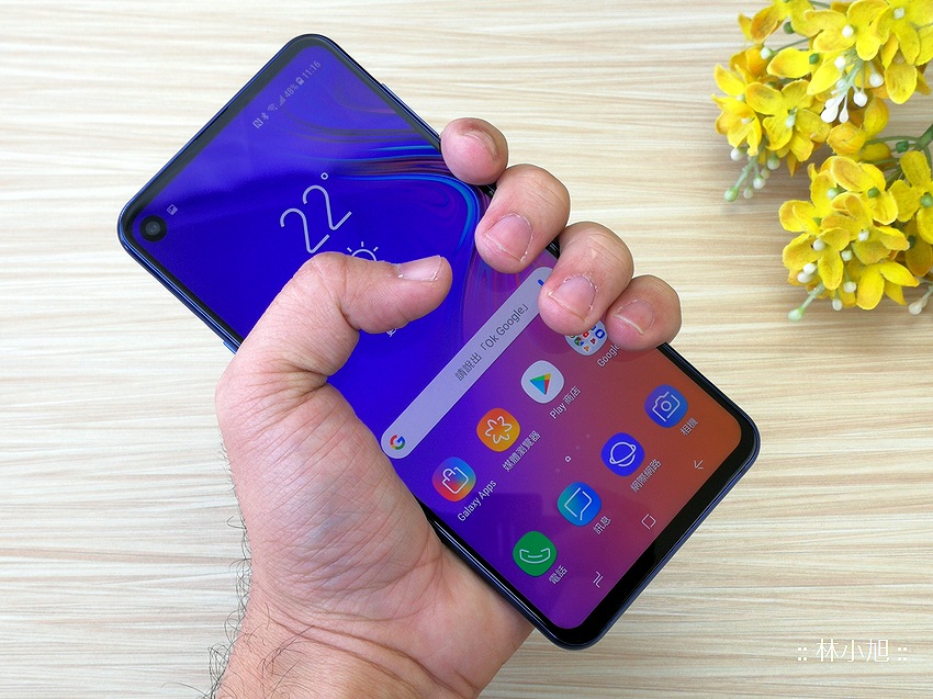 圖:Galaxy A8s 圖:Galaxy A8s