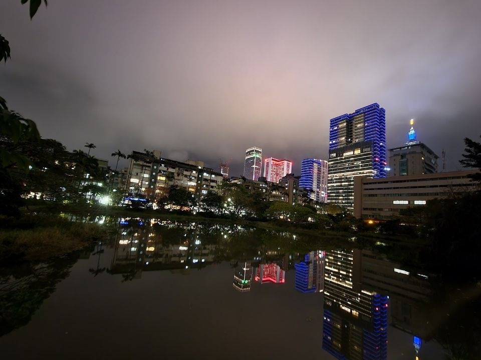 超明亮夜拍開啟 超明亮夜拍開啟