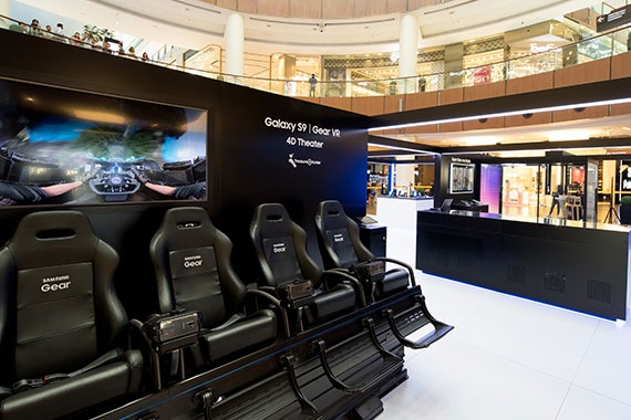 Image of the Local galaxy studio VR experience booth