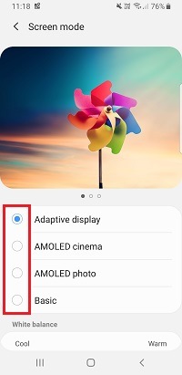 How do I stop the screen dimming on Galaxy smartphone while I'm using the internet?