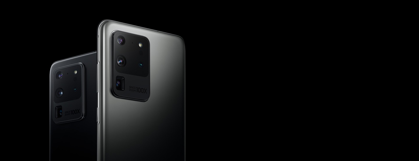 Two Galaxy S20 Ultra phones, one in Cosmic Black, one in Cosmic Grey, seen from the rear at three-quarter angles on each side of the phones