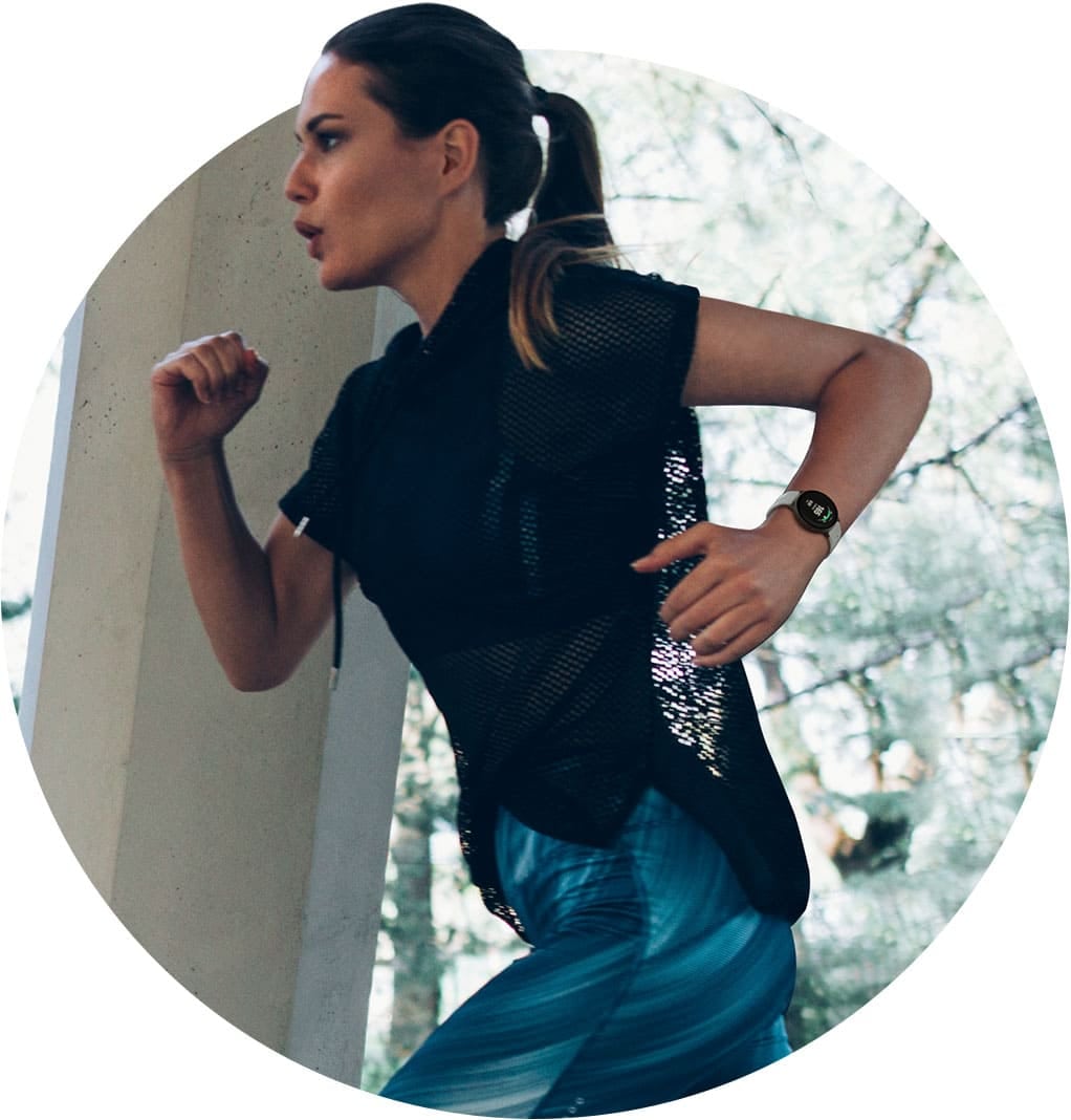 Galaxy Watch Active 2 Under Armour Edition Running Woman