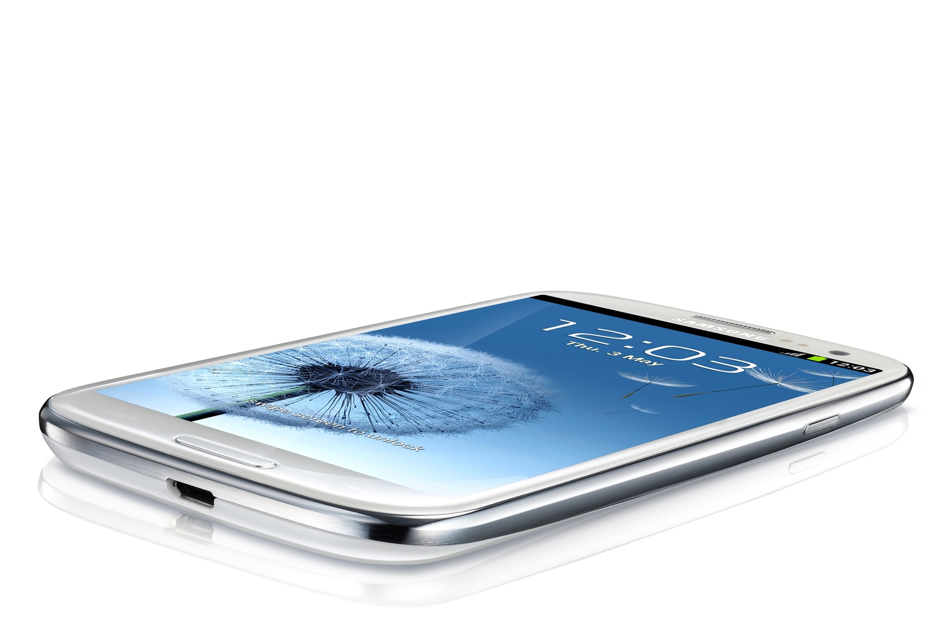GT-I9300 11 Dynamic2 white