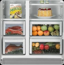 Выдвижные ящики в холодильной и морозильной камерах 