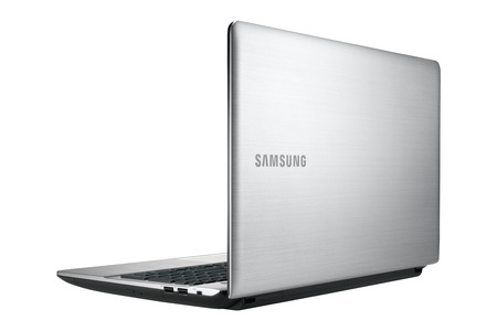 삼성 노트북 2
NT270E5J-K40D
(39.6cm LED 디스플레이)