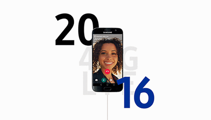 2016년 출시된 삼성 4G LTE-A 스마트폰이 있습니다. 한 여성과 영상 통화를 하고 있습니다.