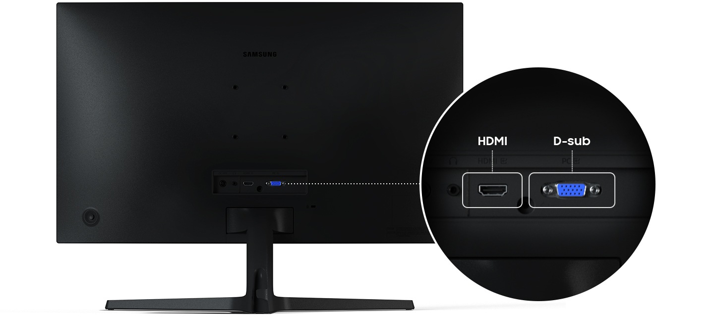 모니터 2개가 나란히 자리 잡고 있습니다. 왼쪽 모니터 화면에 노출되는 이미지를 보기 어렵고, 반면 오른쪽 모니터 화면에 노출되는 이미지를 편하게 볼 수 있습니다.