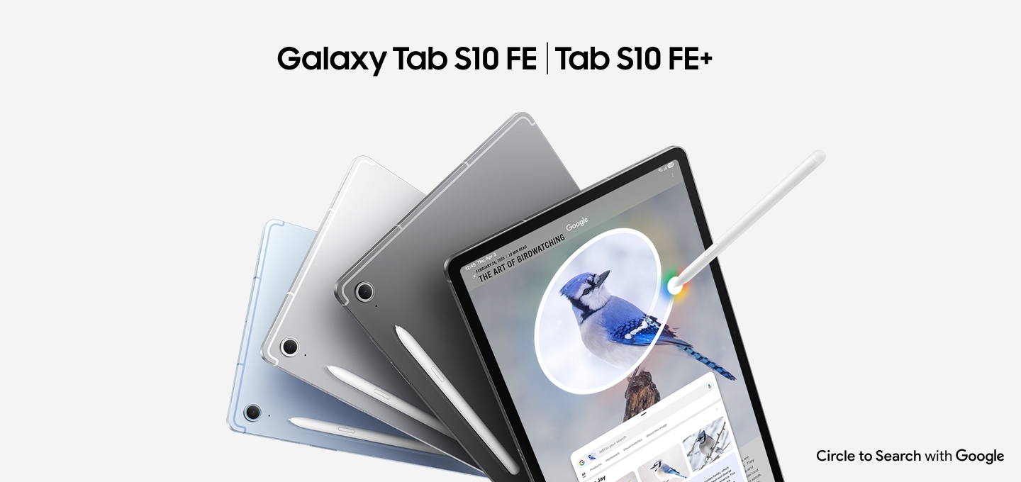 이미지 상단에는 '갤럭시 탭 S10 FE'와 '탭 S10 FE+'라고 쓰여 있습니다. 네 개의 갤럭시 탭 S10 FE 시리즈가 표시되어 있으며, 세 개는 뒤에서 보이고 한 개는 화면을 앞을 향하고 있습니다. 화면에는 Google에서 S펜으로 동그라미를 그리고 있습니다. Google 검색 결과에는 이미지에 대한 세부 정보가 표시됩니다. 우측 하단에는 Circle to Search with Google 이라는 텍스트가 쓰여있습니다.