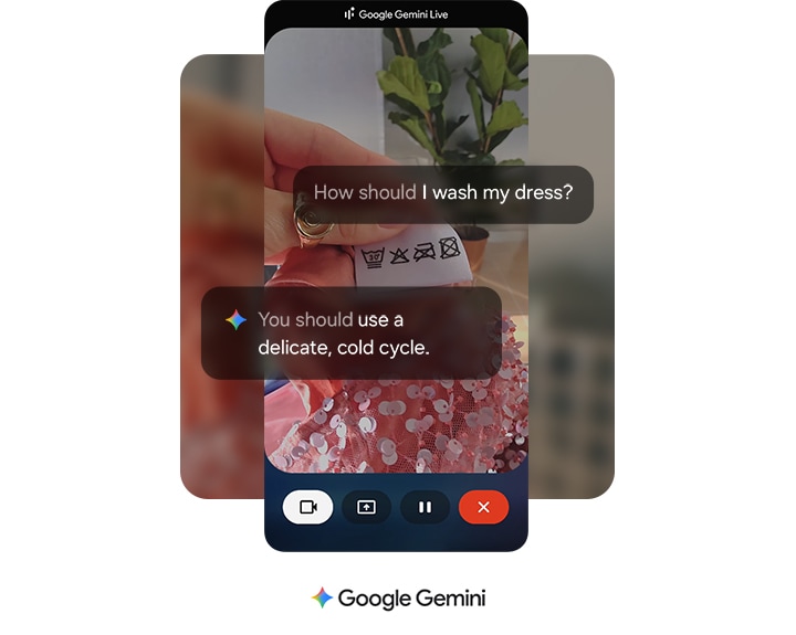 Google Gemini Live가 켜져 있고, 사용자는 옷에 대한 세탁 조언을 질문하고 있습니다. 카메라를 통해 화면에 세탁 기호가 강조된 의류 케어 라벨이 표시됩니다.