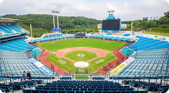 대구 삼성 라이온즈 파크 야구장 내부