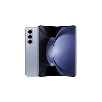 갤럭시 Z 폴드5 제품 이미지입니다. 하나는 뒷면 카메라 부분이 보이고 하나는 펼쳐진 앞모습입니다.