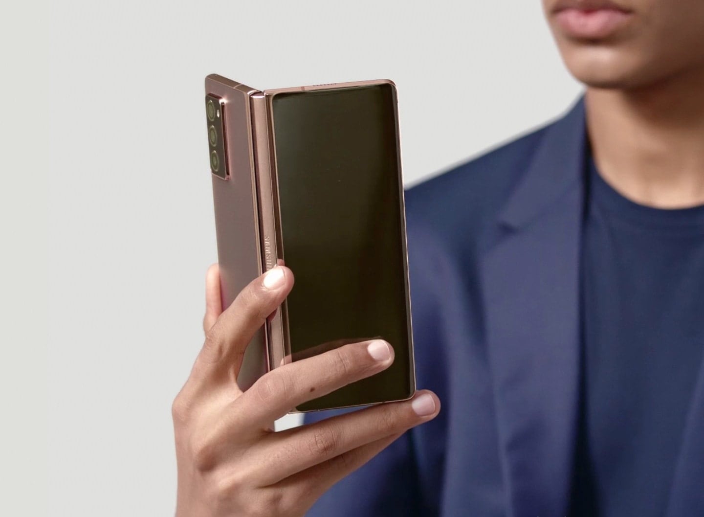 Design | Samsung Galaxy Z Fold 2 5G | Samsung Österreich Design | Samsung Galaxy Z Fold 2 5G | Samsung Österreich