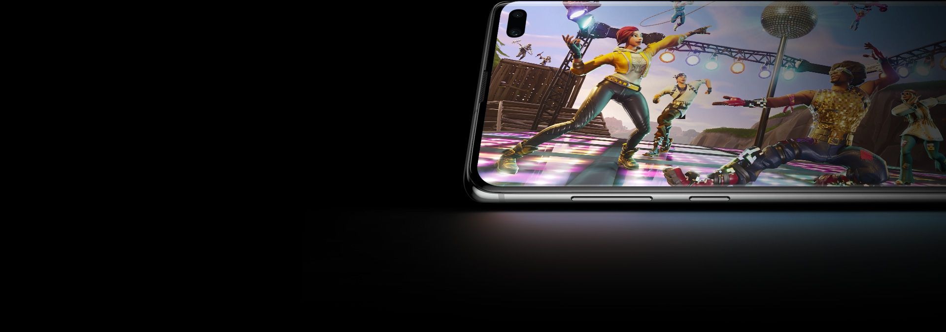Le Galaxy S10 plus en mode paysage, posé selon un angle qui révèle le bouton latéral de contrôle du volume et de Bixby, ouvert pour en montrer les composants matériels qui optimisent l’expérience de jeu sur le Galaxy S10 plus.