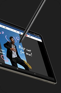 Vista frontal de um dispositivo da série Galaxy Tab S9 no modo Paisagem com o aplicativo GoodNotes na tela e a S Pen tocando a tela do dispositivo.