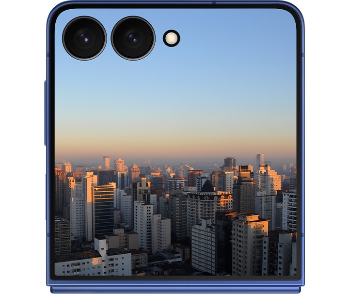 Samsung Galaxy Z Flip 7 Phone | Colours & AI Features | Samsung Canada