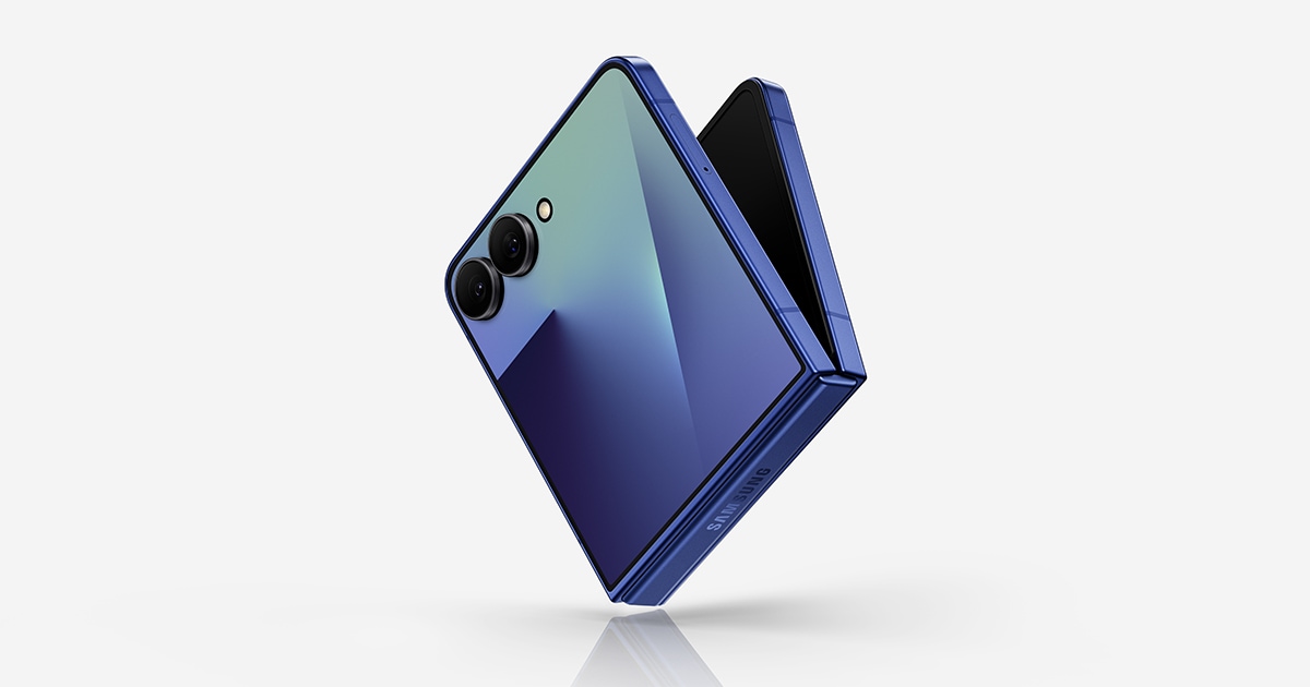 galaxy z flip7 256 GB｜12 GBブルー シャドウ Galaxy Flex Set Z Flip7 256GB Blue Shadow | Samsung Singapore