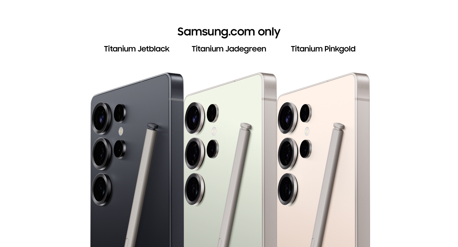 La vidéo effectue un zoom arrière depuis un Galaxy S25 Ultra dans une couleur disponible uniquement Samsung.com, à savoir Titanium Jetblack, passant d’une vue de côté à une vue de dos. L’appareil se décale sur le côté en glissant et deux autres appareils Galaxy S25 Ultra apparaissent derrière lui et se déploient en éventail pour révéler d’autres couleurs disponibles uniquement sur Samsung.com, à savoir Titanium Jadegreen et Titanium Pinkgold. Ils se retournent pour être vus de face, puis se retournent à nouveau pour être vus de dos tandis que trois S Pen descendent du haut de l’image pour se poser sur le dos de chaque appareil.