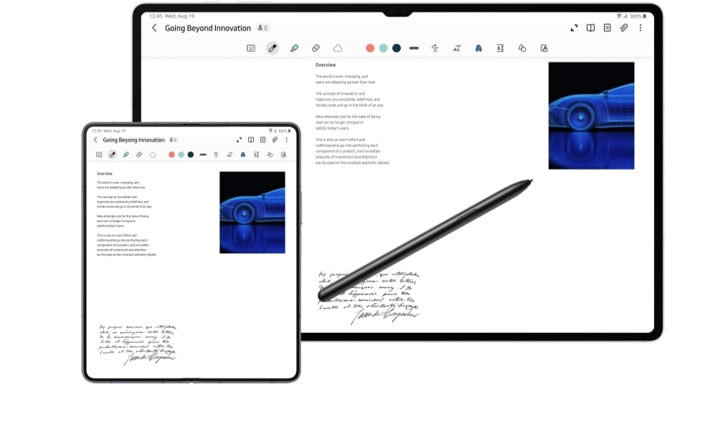 El S Pen se utiliza en la aplicación Samsung Notes de un dispositivo de la serie Galaxy Tab S9 en modo horizontal para aumentar el tamaño de la imagen de un coche. En la parte frontal, la misma nota se abre en la aplicación Samsung Notes en un dispositivo Galaxy Z Fold5 desplegado, y la imagen del coche se hace más grande al mismo tiempo que en la tableta.