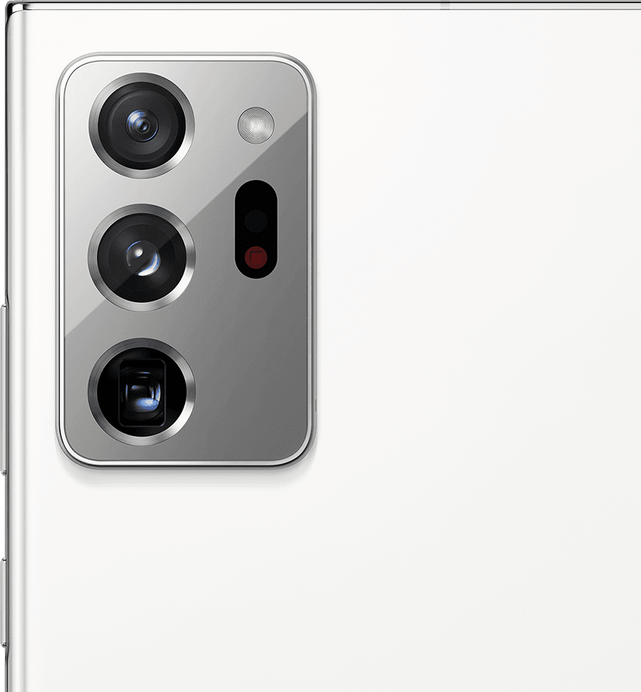 Primer plano de la cámara posterior del Galaxy Note20 Ultra en blanco místico.