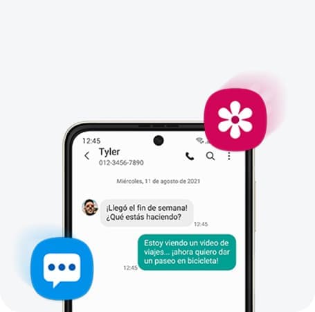 Imagen de un celular Samsung Galaxy Z Flip3 de una conversación y el logo de la aplicación “fotografías” la descripción dice que se puede deslizar una aplicación a otra con el dedo.