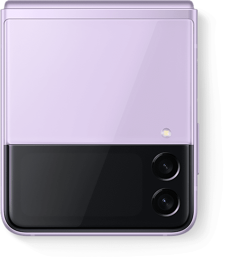 Galaxy Z Flip3 5G en color lavanda plegado y visto desde la Front Cover.